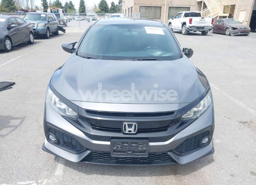Photo 12 of 2018 Honda Civic SPORT (VIN SHHFK7G48JU210238)