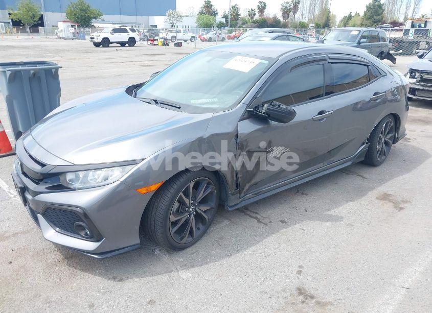 Photo 2 of 2018 Honda Civic SPORT (VIN SHHFK7G48JU210238)