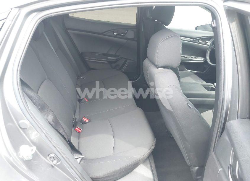 Photo 8 of 2018 Honda Civic SPORT (VIN SHHFK7G48JU210238)