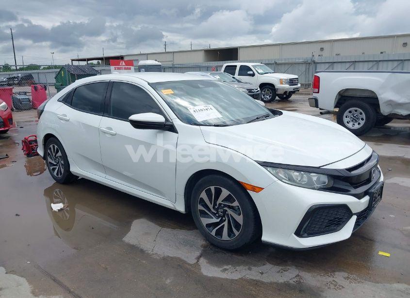 2019 Honda Civic LX (VIN SHHFK7H35KU221186) main photo
