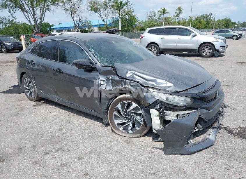 2018 Honda Civic LX (VIN SHHFK7H39JU213641) main photo