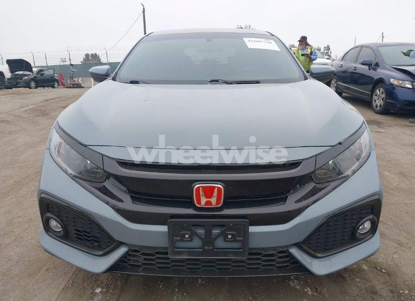 Photo 6 of 2018 Honda Civic SPORT (VIN SHHFK7H40JU428303)