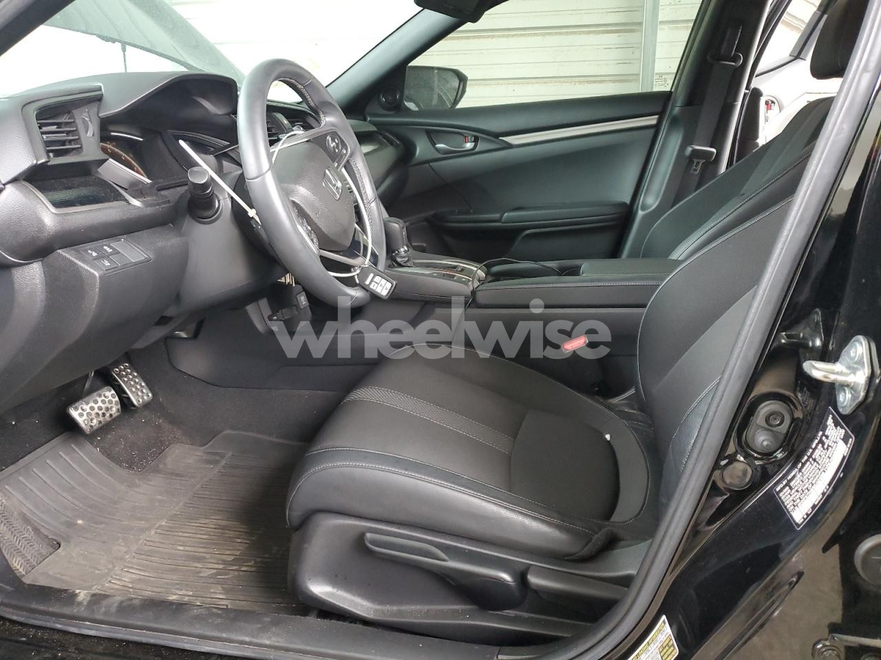 Photo 7 of 2021 HONDA CIVIC SPORT (VIN SHHFK7H40MU424269)