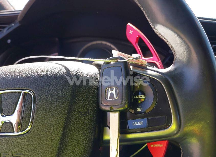 Photo 11 of 2017 Honda Civic SPORT (VIN SHHFK7H41HU204628)