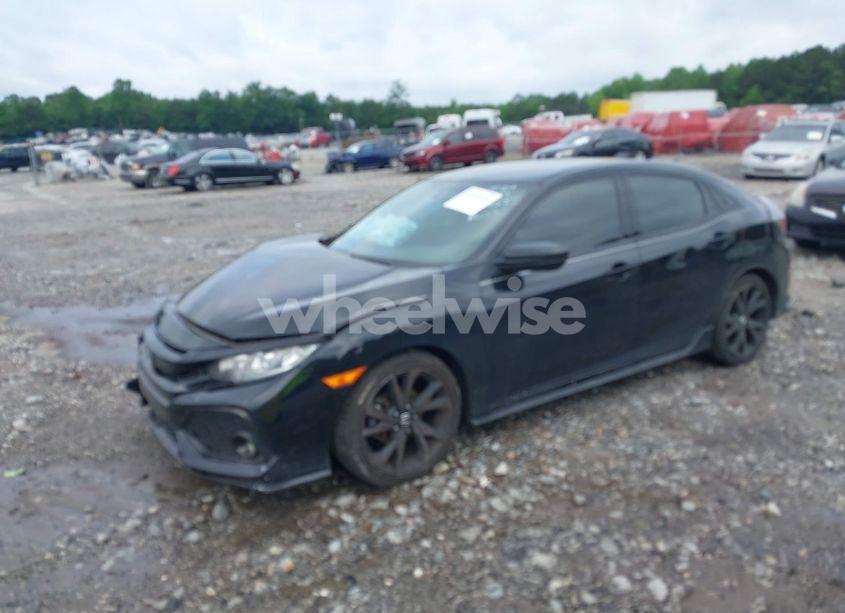 Photo 2 of 2017 Honda Civic SPORT (VIN SHHFK7H41HU234552)