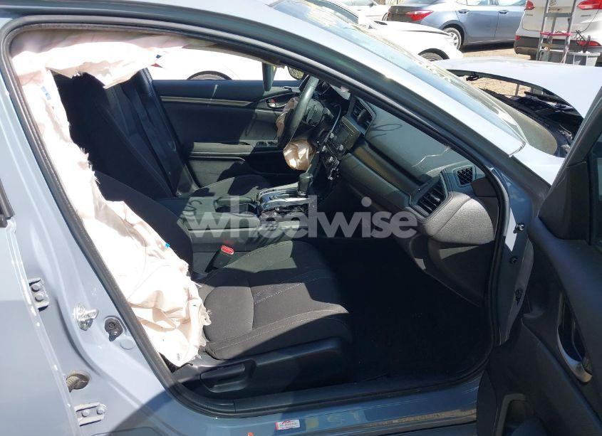 Photo 5 of 2018 Honda Civic SPORT (VIN SHHFK7H41JU239658)