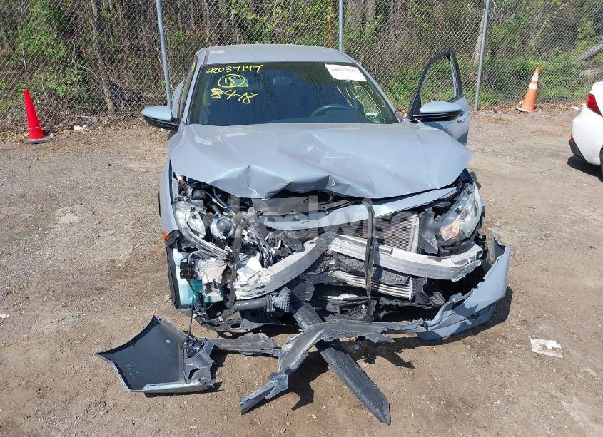 Photo 6 of 2018 Honda Civic SPORT (VIN SHHFK7H41JU239658)