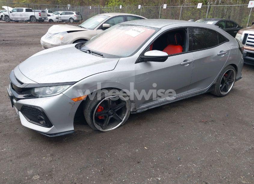 Photo 2 of 2019 Honda Civic SPORT (VIN SHHFK7H41KU227138)