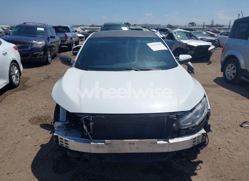 Photo 13 of 2017 Honda Civic SPORT (VIN SHHFK7H42HU403476)