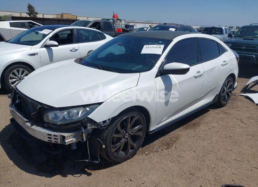 Photo 2 of 2017 Honda Civic SPORT (VIN SHHFK7H42HU403476)