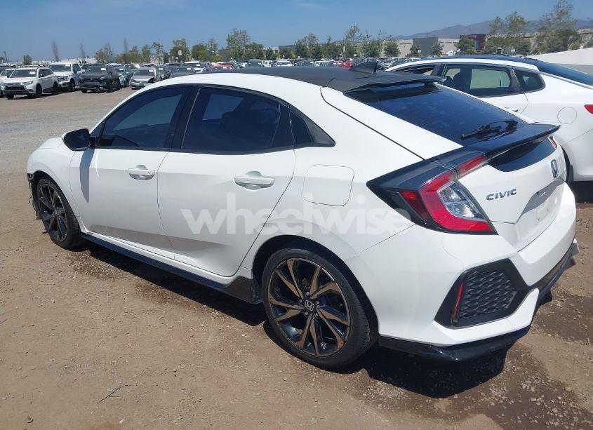 Photo 3 of 2017 Honda Civic SPORT (VIN SHHFK7H42HU403476)