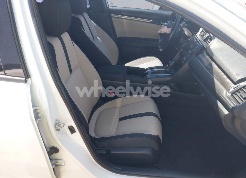 Photo 5 of 2017 Honda Civic SPORT (VIN SHHFK7H42HU403476)