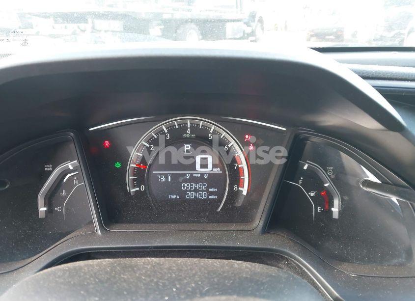 Photo 7 of 2018 Honda Civic SPORT (VIN SHHFK7H43JU201879)