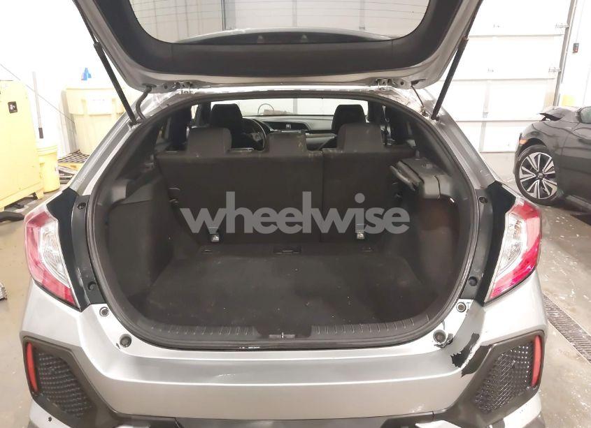 Photo 18 of 2018 Honda Civic SPORT (VIN SHHFK7H43JU238379)