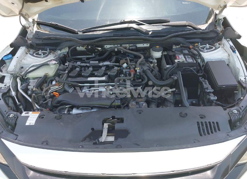 Photo 10 of 2018 Honda Civic SPORT (VIN SHHFK7H45JU406877)