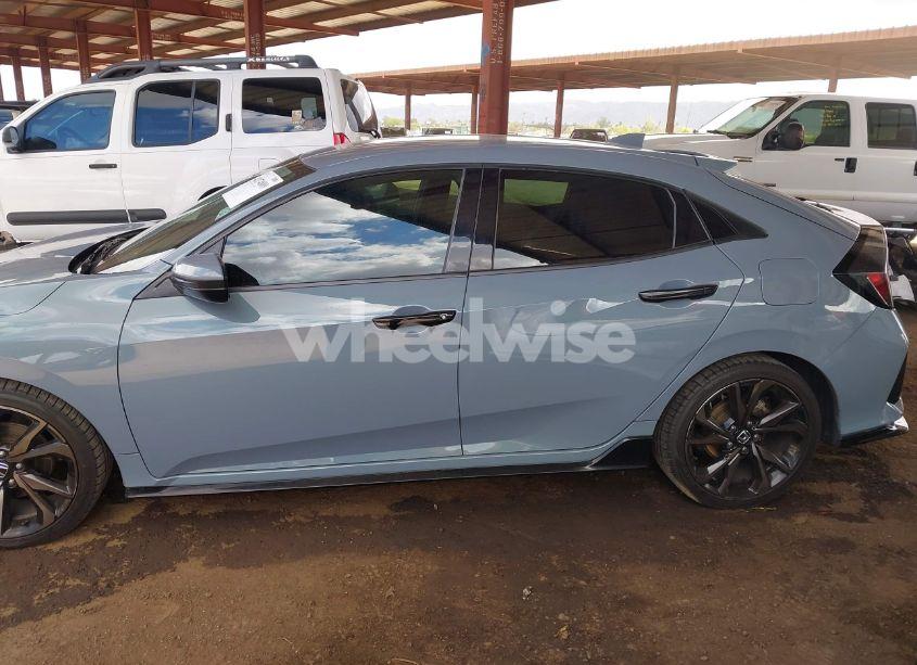 Photo 14 of 2017 Honda Civic SPORT (VIN SHHFK7H46HU226138)