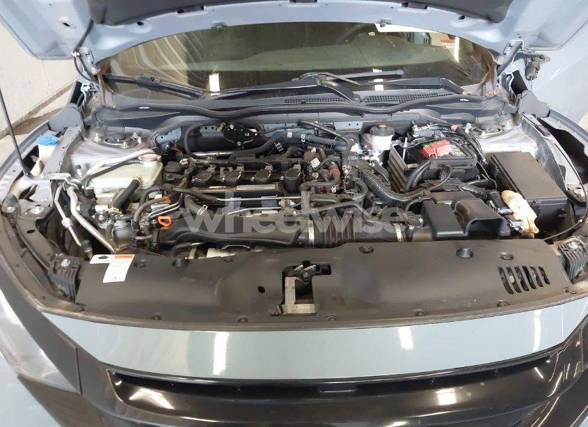 Photo 10 of 2018 Honda Civic SPORT (VIN SHHFK7H46JU412493)