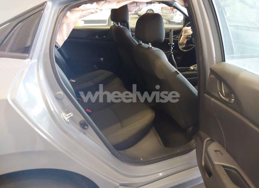 Photo 8 of 2018 Honda Civic SPORT (VIN SHHFK7H46JU412493)