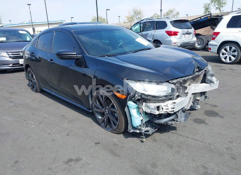 2018 Honda Civic SPORT (VIN SHHFK7H47JU411742) main photo