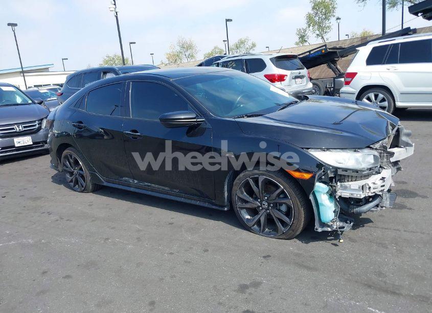 Photo 14 of 2018 Honda Civic SPORT (VIN SHHFK7H47JU411742)