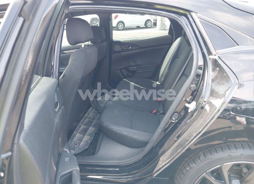 Photo 8 of 2018 Honda Civic SPORT (VIN SHHFK7H47JU411742)