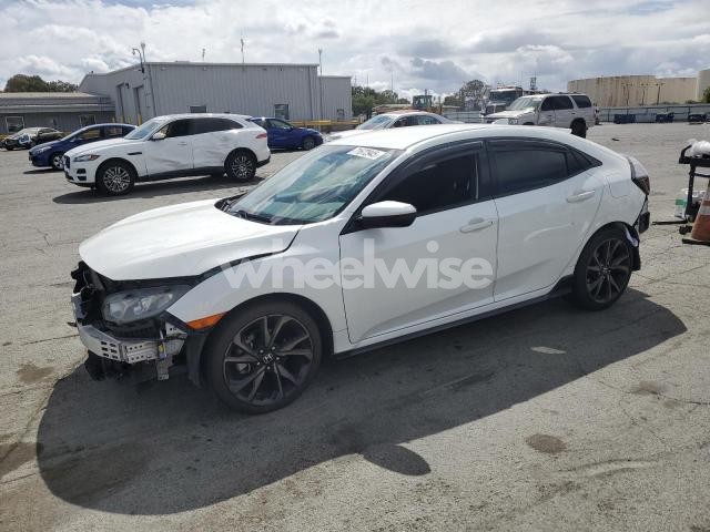 Photo 8 of 2018 HONDA CIVIC SPORT (VIN SHHFK7H47JU418562)