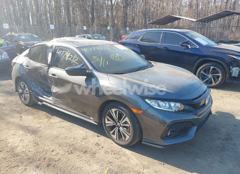2017 Honda Civic SPORT (VIN SHHFK7H48HU408374) main photo