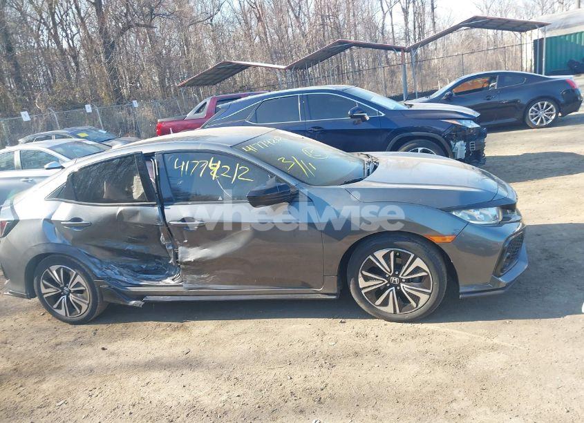 Photo 12 of 2017 Honda Civic SPORT (VIN SHHFK7H48HU408374)