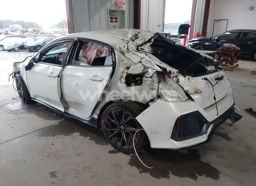 Photo 3 of 2017 Honda Civic SPORT (VIN SHHFK7H49HU207602)