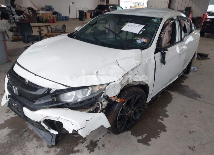 Photo 6 of 2017 Honda Civic SPORT (VIN SHHFK7H49HU207602)