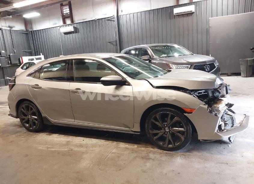 Photo 14 of 2018 Honda Civic SPORT (VIN SHHFK7H49JU408440)