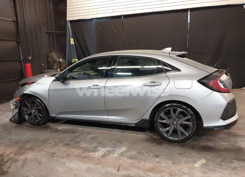 Photo 15 of 2018 Honda Civic SPORT (VIN SHHFK7H49JU408440)