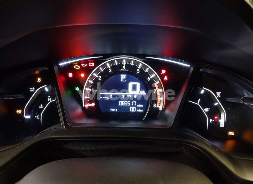 Photo 7 of 2018 Honda Civic SPORT (VIN SHHFK7H49JU408440)