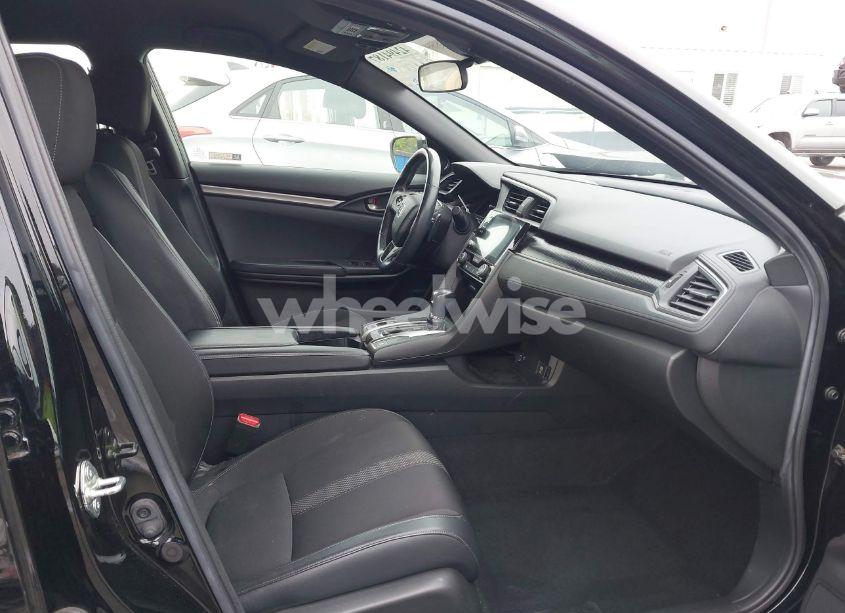 Photo 5 of 2020 Honda Civic SPORT (VIN SHHFK7H49LU405928)