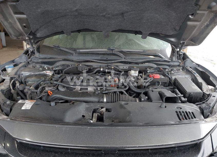 Photo 10 of 2018 Honda Civic SPORT (VIN SHHFK7H4XJU427093)