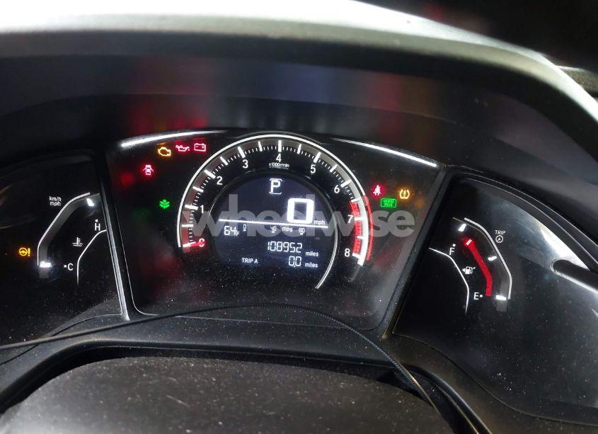 Photo 15 of 2018 Honda Civic SPORT (VIN SHHFK7H4XJU427093)