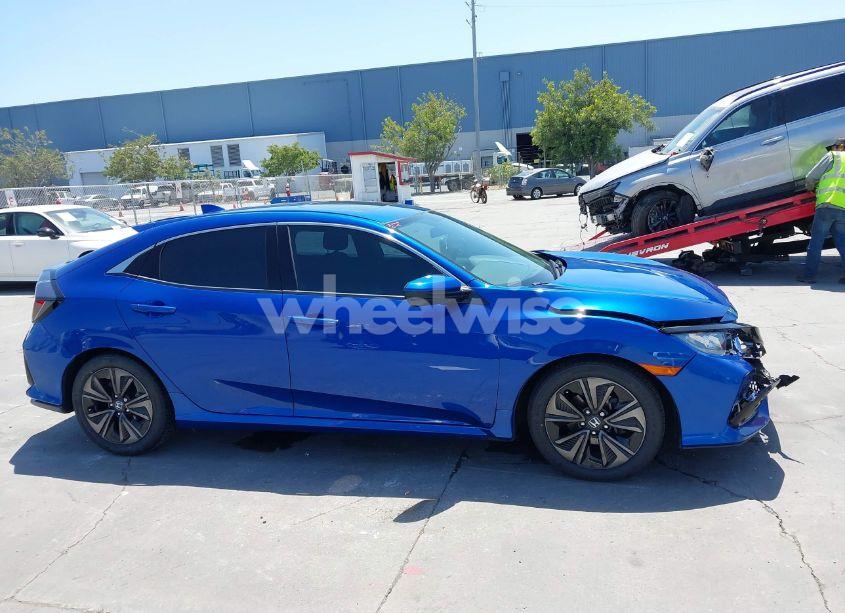 Photo 13 of 2018 Honda Civic EX (VIN SHHFK7H50JU428018)