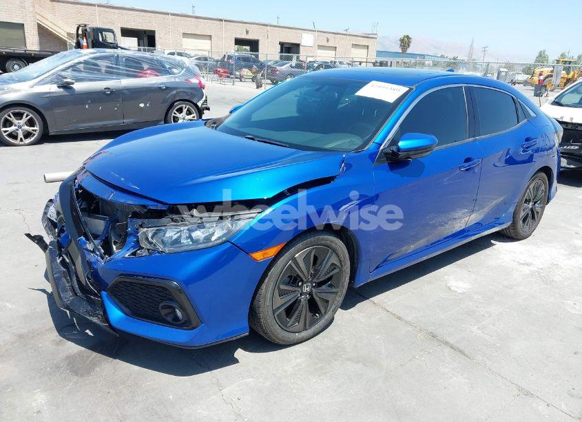 Photo 2 of 2018 Honda Civic EX (VIN SHHFK7H50JU428018)