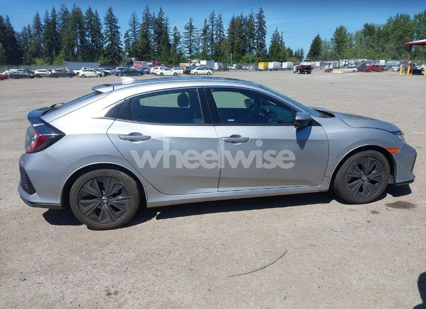 Photo 13 of 2018 Honda Civic EX (VIN SHHFK7H50JU431095)