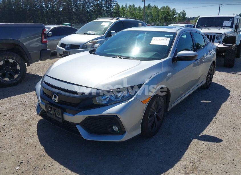 Photo 2 of 2018 Honda Civic EX (VIN SHHFK7H50JU431095)