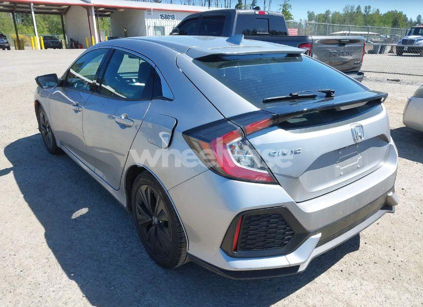 Photo 3 of 2018 Honda Civic EX (VIN SHHFK7H50JU431095)