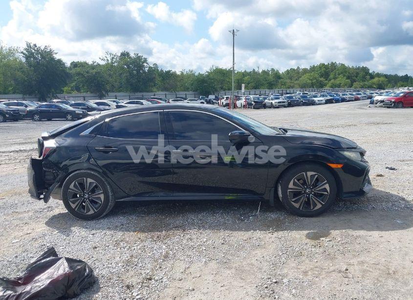 Photo 13 of 2017 Honda Civic EX (VIN SHHFK7H51HU204217)