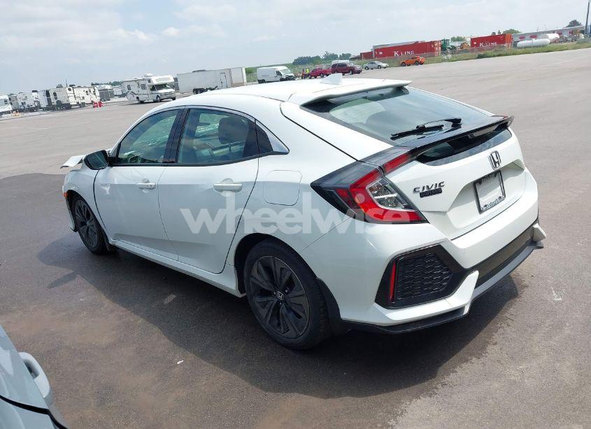 Photo 3 of 2018 Honda Civic EX (VIN SHHFK7H51JU204241)