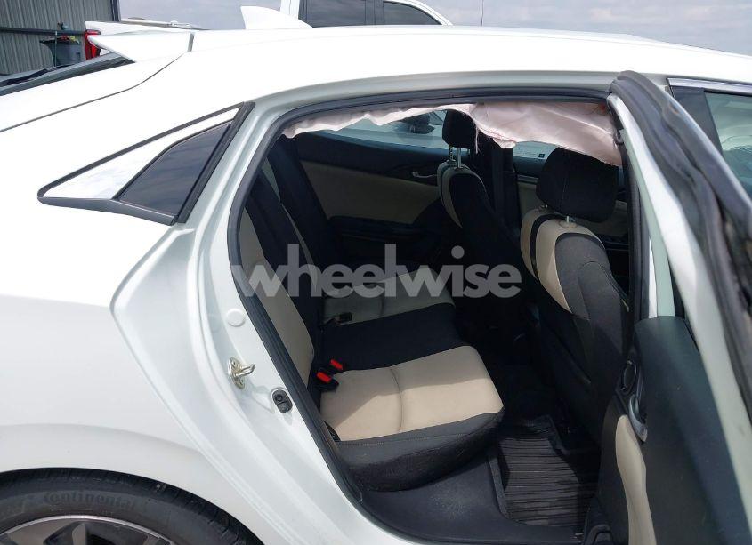 Photo 8 of 2018 Honda Civic EX (VIN SHHFK7H51JU204241)