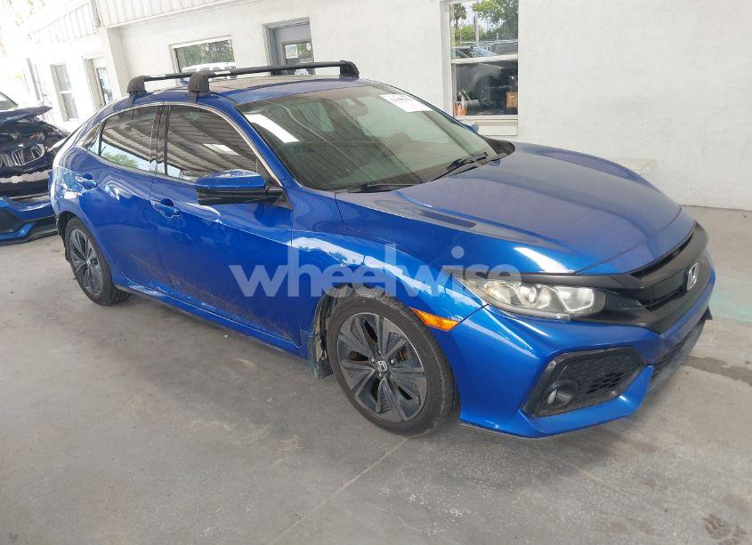 2017 Honda Civic EX (VIN SHHFK7H52HU200323) main photo