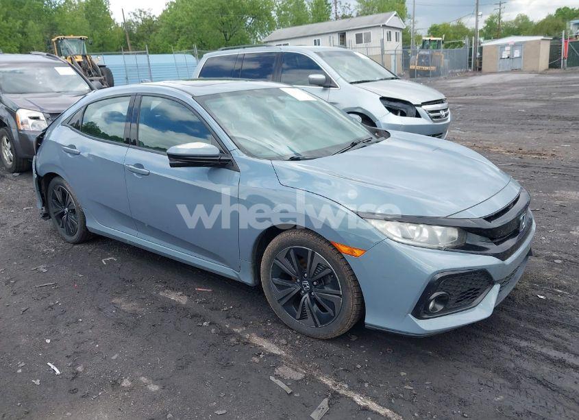 2017 Honda Civic EX (VIN SHHFK7H52HU404734) main photo
