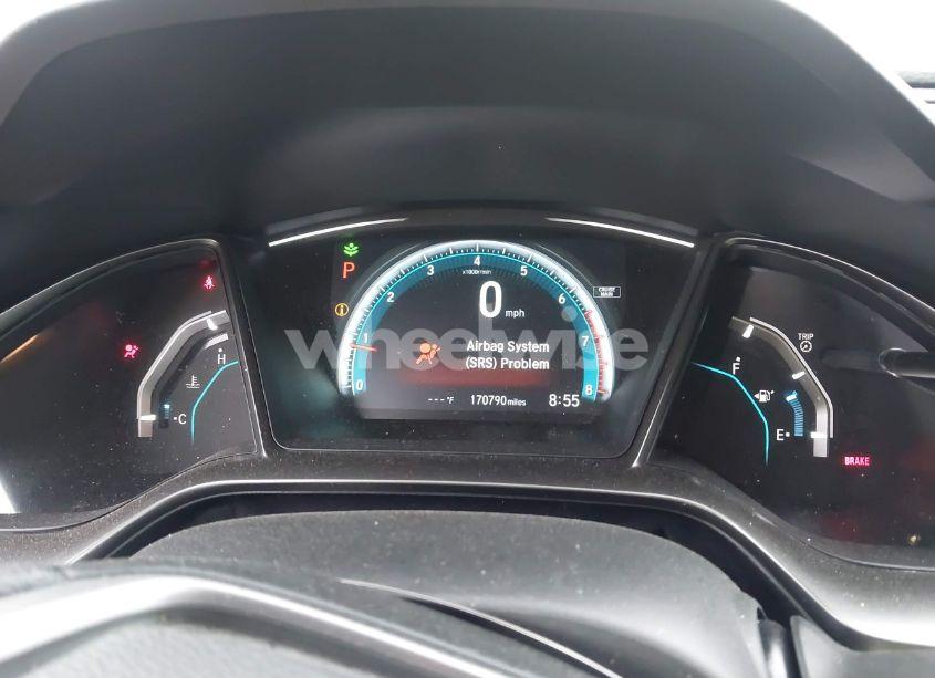 Photo 7 of 2018 Honda Civic EX (VIN SHHFK7H52JU215863)
