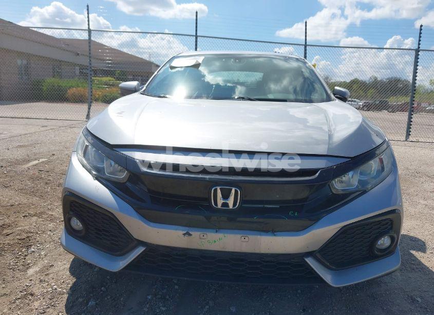 Photo 12 of 2018 Honda Civic EX (VIN SHHFK7H52JU228225)