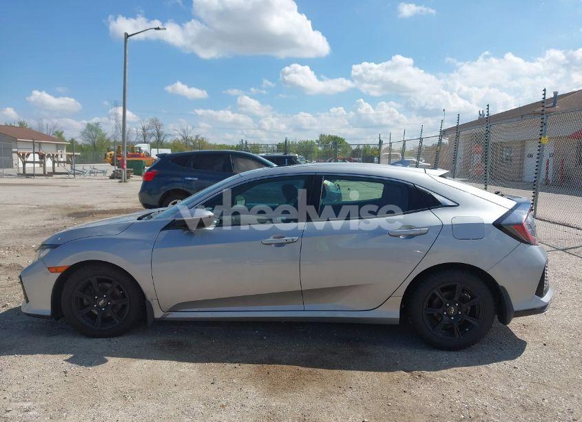 Photo 14 of 2018 Honda Civic EX (VIN SHHFK7H52JU228225)