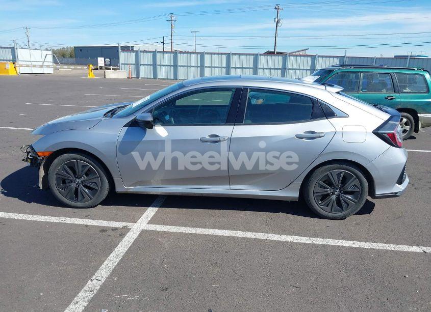 Photo 15 of 2018 Honda Civic EX (VIN SHHFK7H52JU424424)